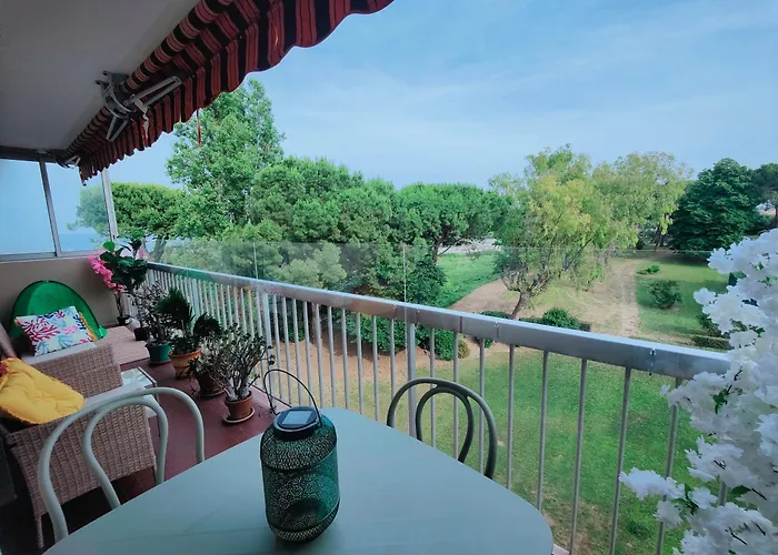 Beau T3 Au Calme Près Gare, Et Centre Appartamento