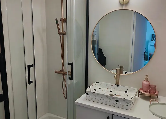 Beau T3 Au Calme Pres Gare, Et Centre *